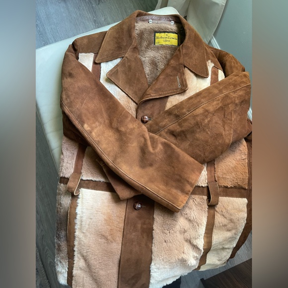 Western Fur Coat: Robert Lewis Idea - Picture 2 of 8